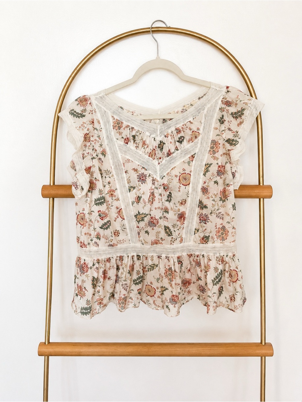 La Vie Rebecca Taylor Cream Floral Lace-Trim Blouse